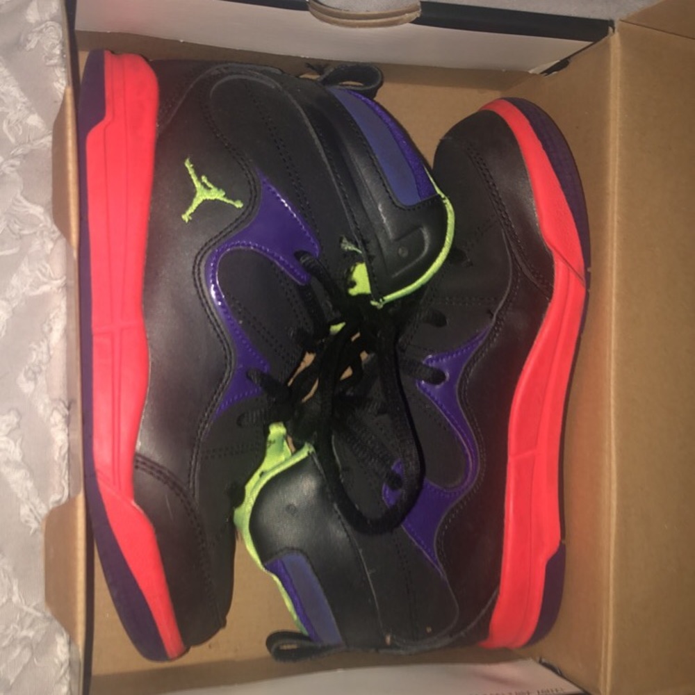 Girls Neon Jordan’s